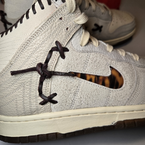 bodega dunk high friends and family
